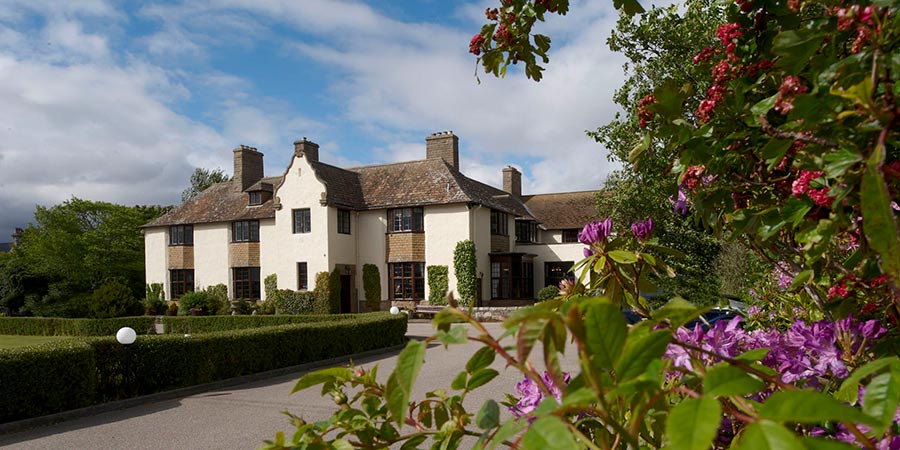 The Royal Marine, Brora