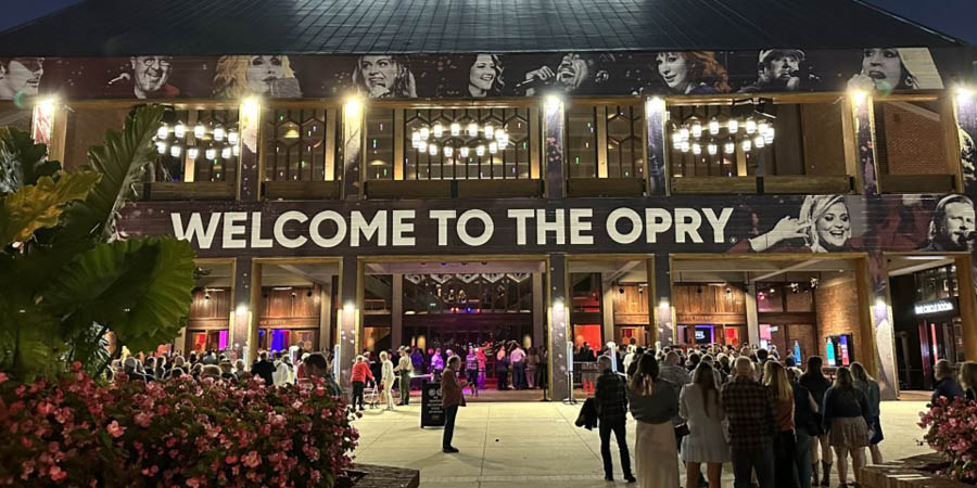 Spending an evening at the Grand Ole Opry in Nashville